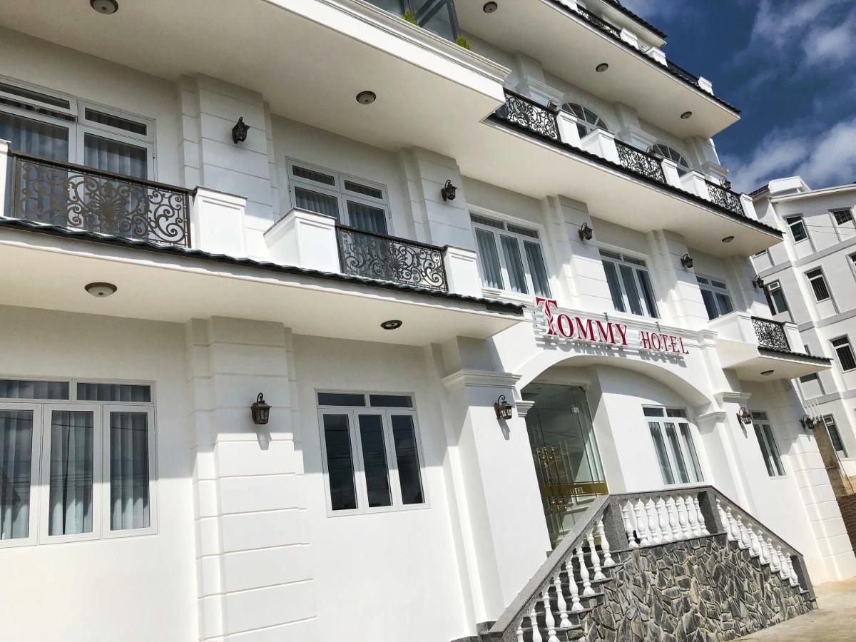 Khách Sạn Tommy Dalat Exterior foto